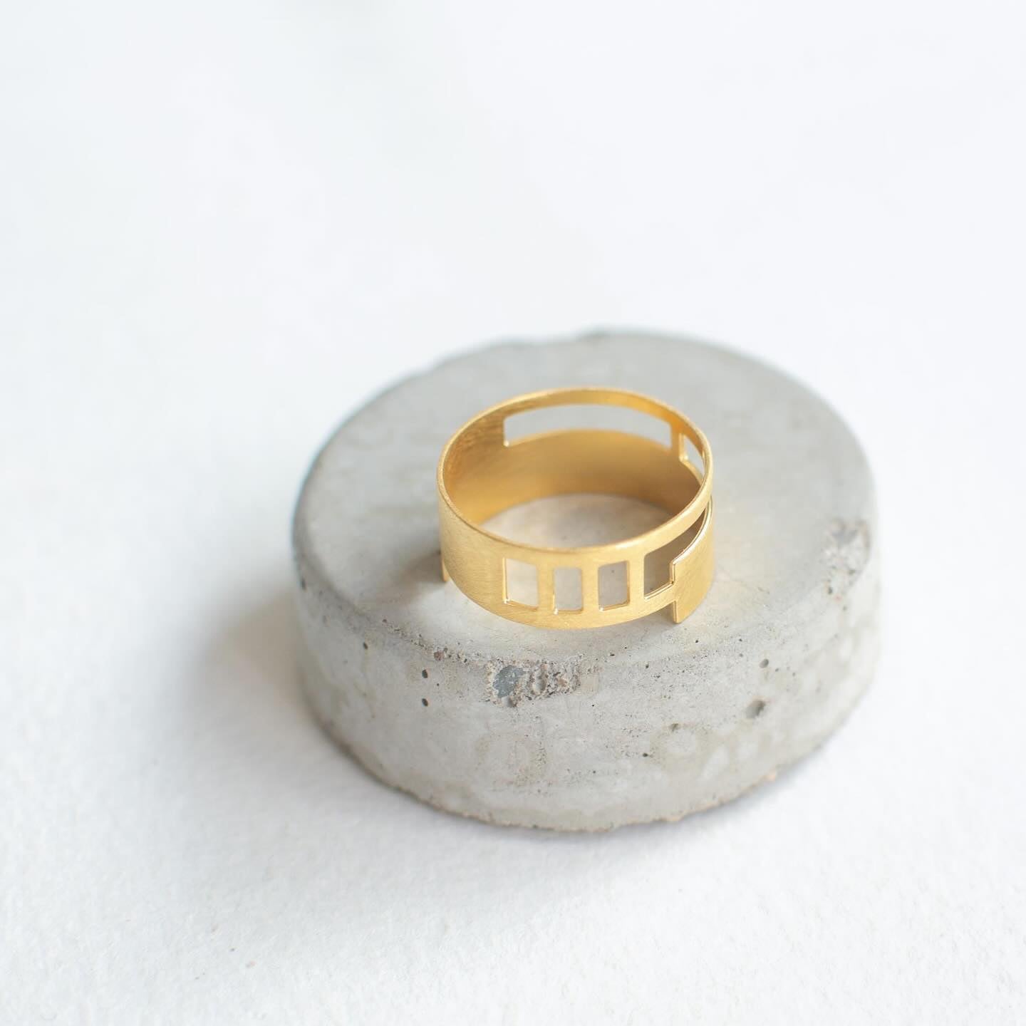 FF AD ring 58