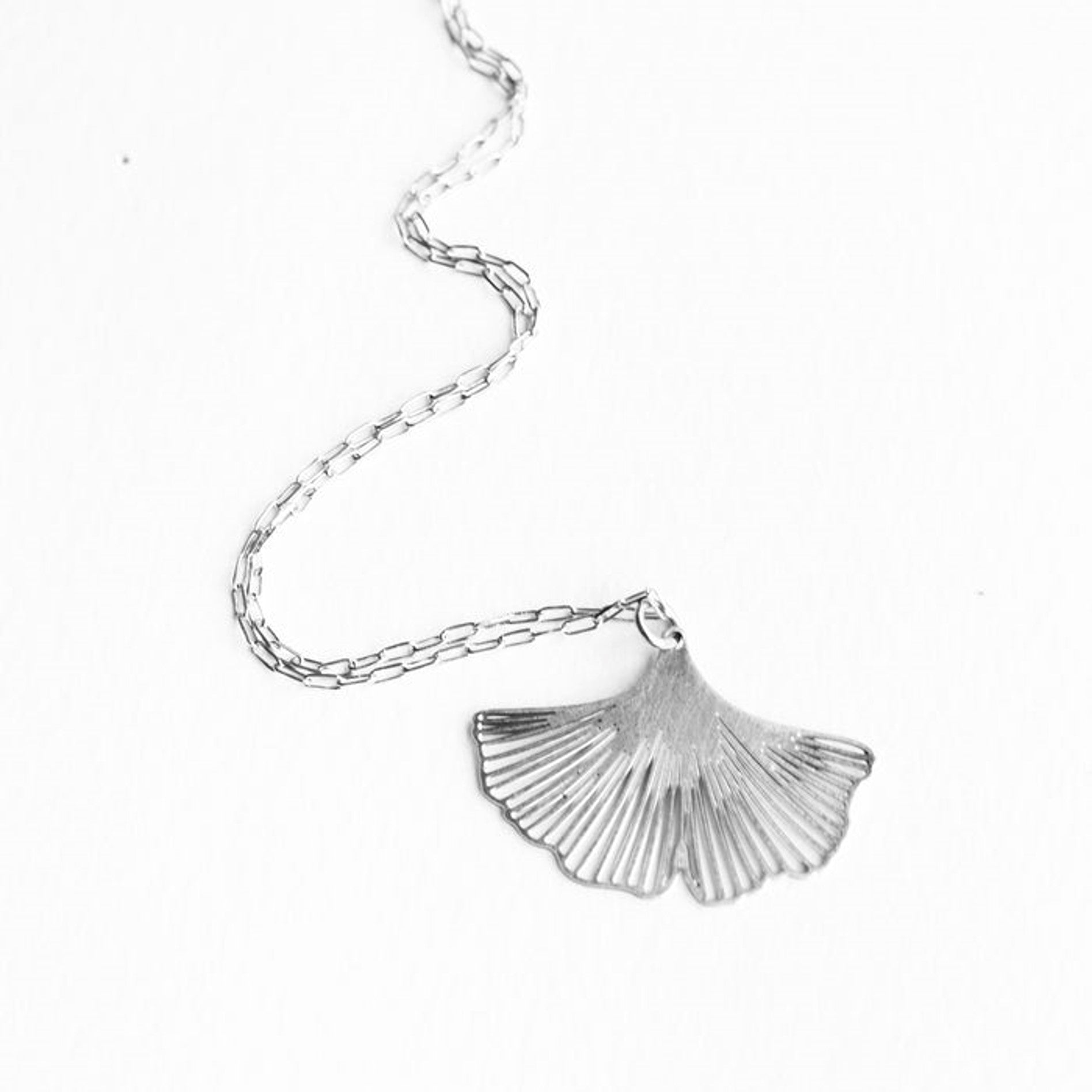 FF Hals Ginkgo
